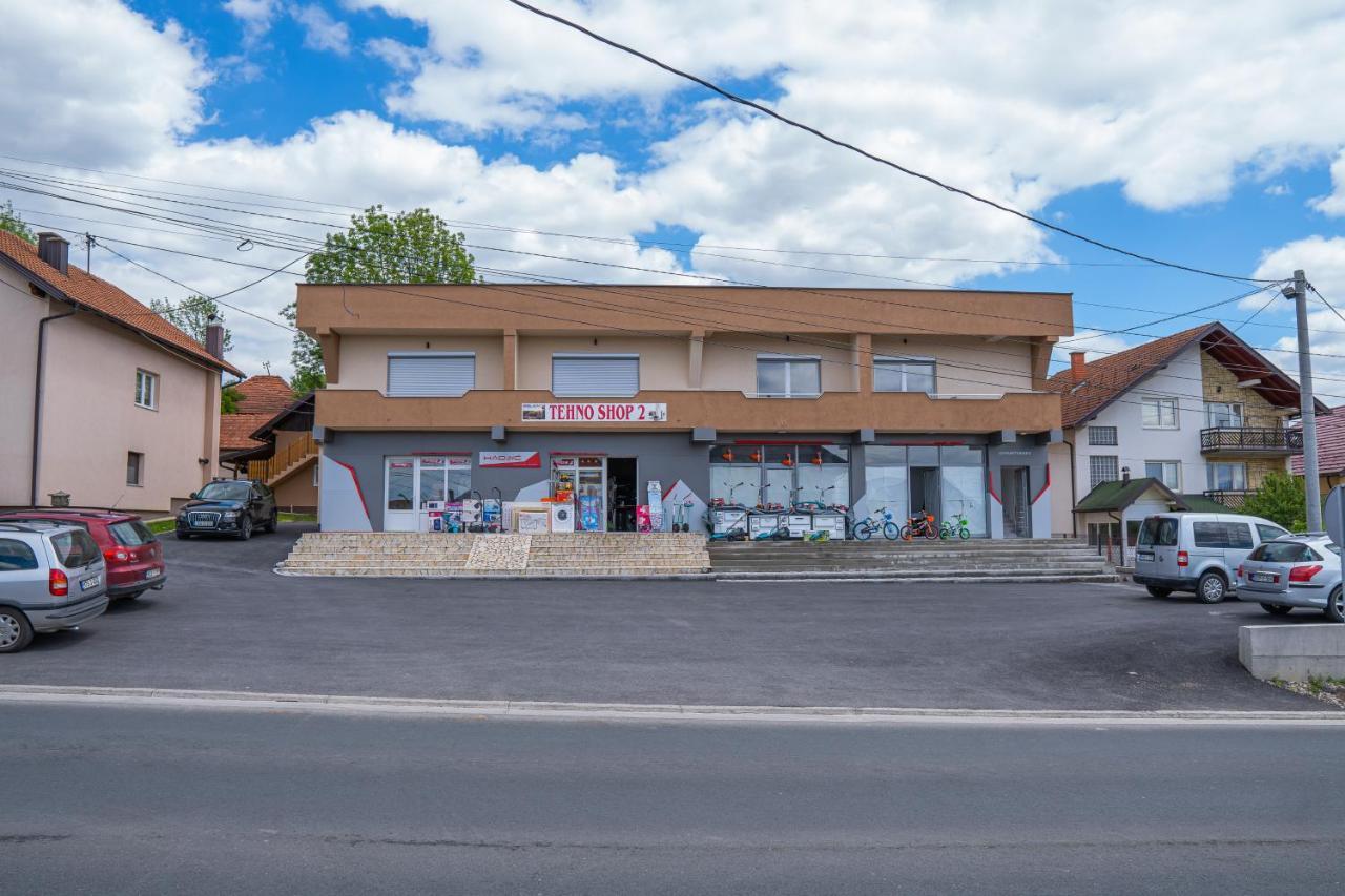 Hadzic Apartment *