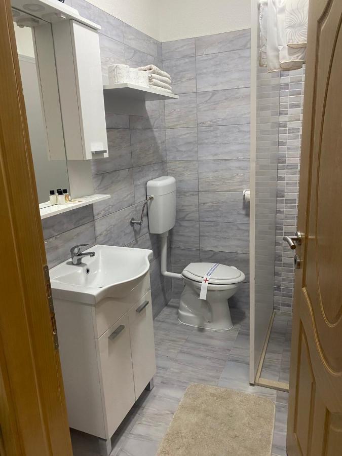 Hadzic Apartment